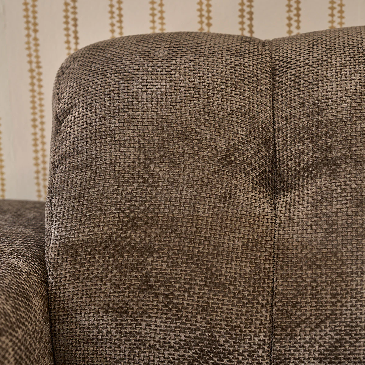 Canapé droit 3 places en velours tressé moka - Image 6
