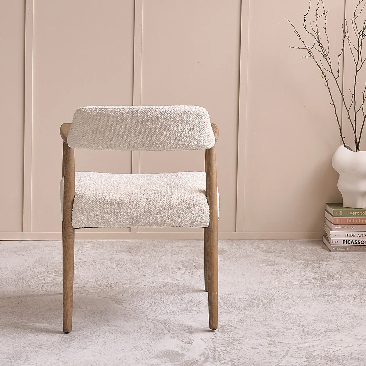 Lot de 2 chaises en chêne massif et tissu bouclette - Image 5