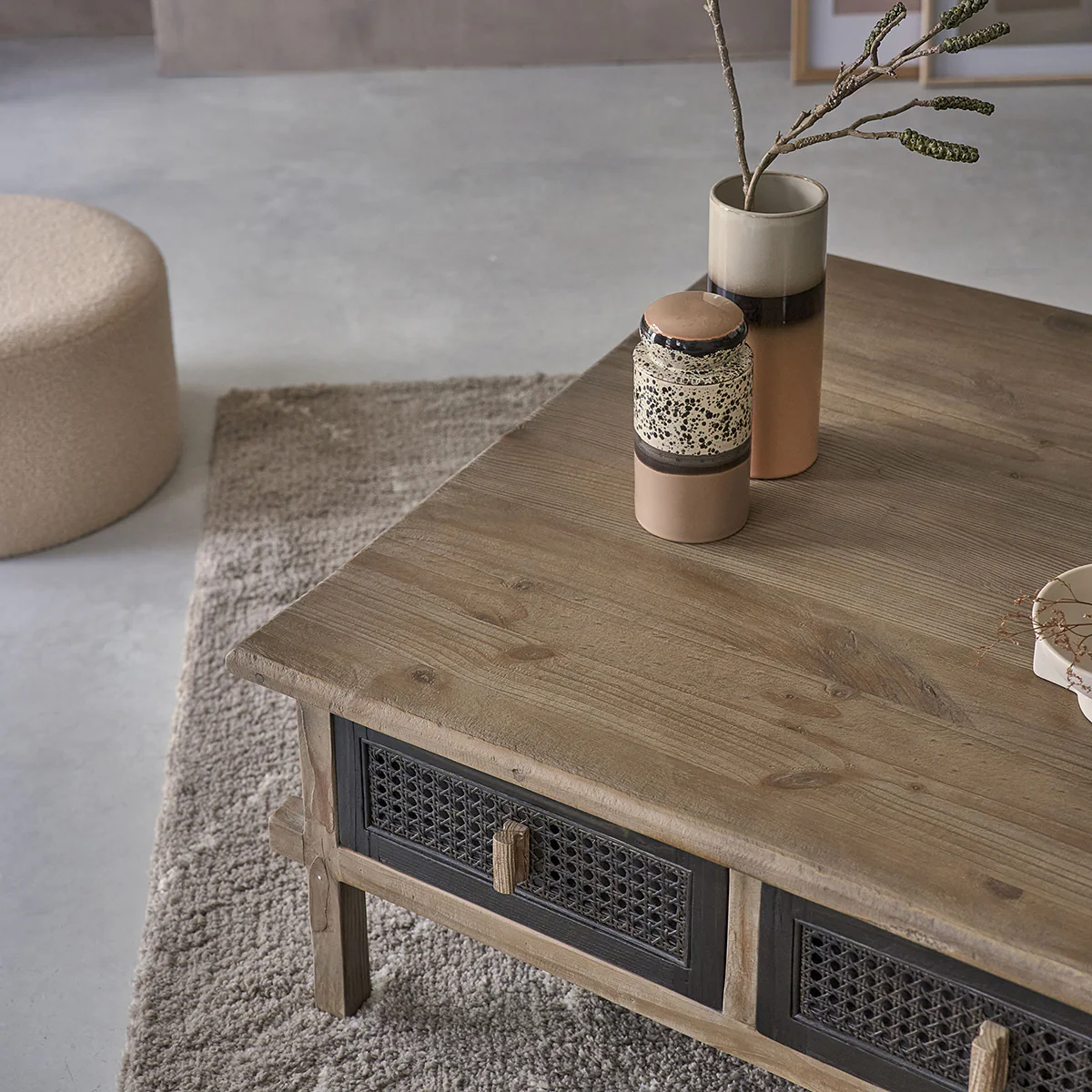 Table basse en bois recyclé massif 100 cm - Image 6