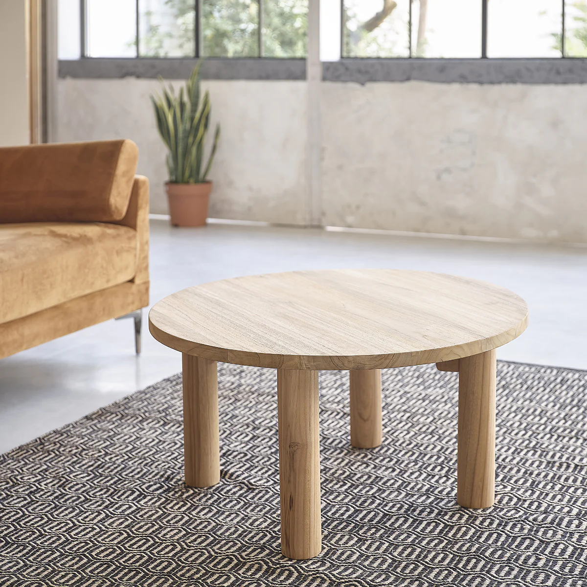 Table basse en teck massif Ø 80 cm - Image 3